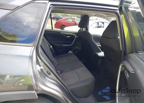 2019 Toyota Rav4 Xle from USA, damaged, VIN 2T3W1RFV7KC012113